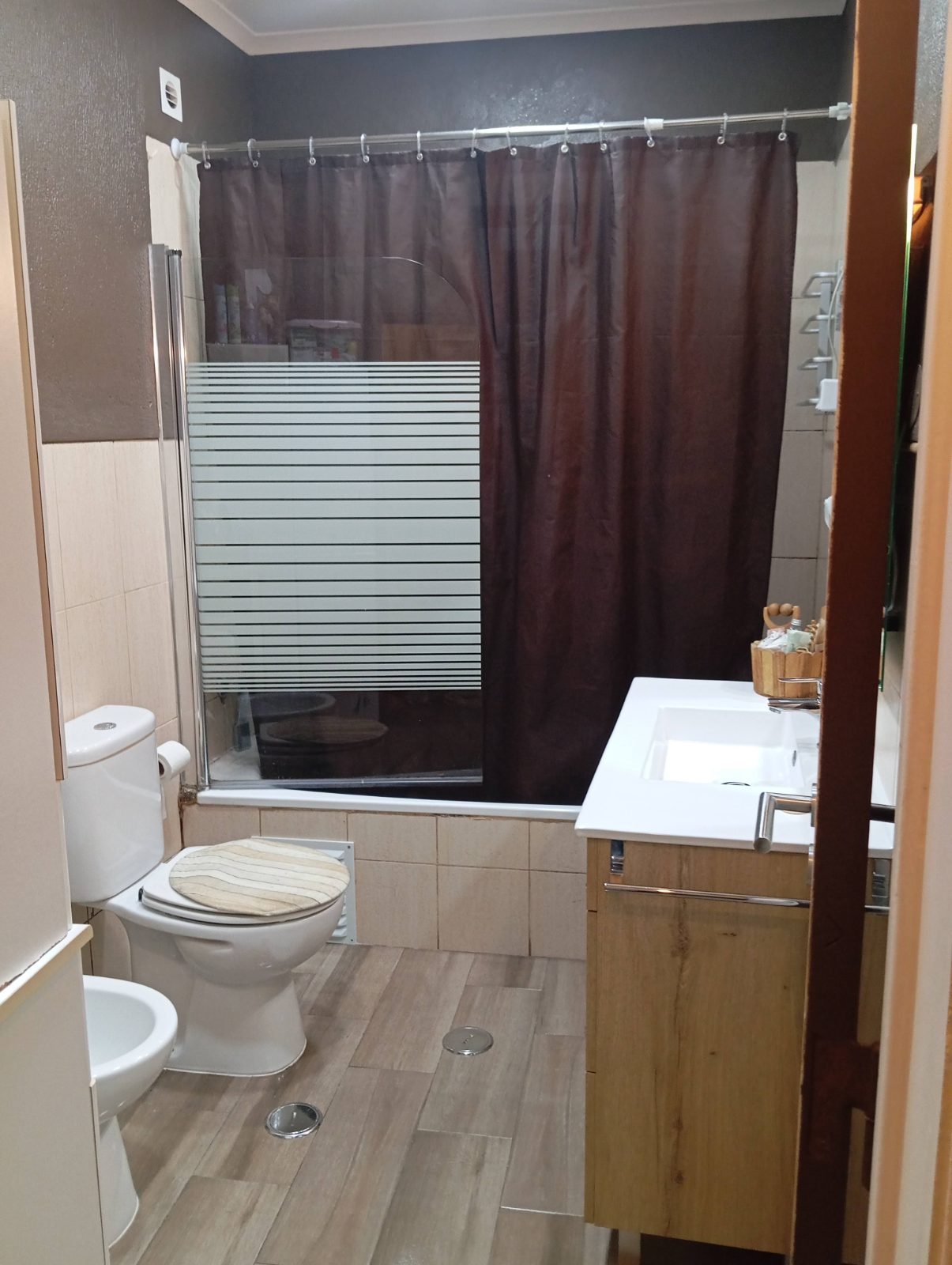 Rua jacinto Freire de Andrade Nr 28 1 photo 8